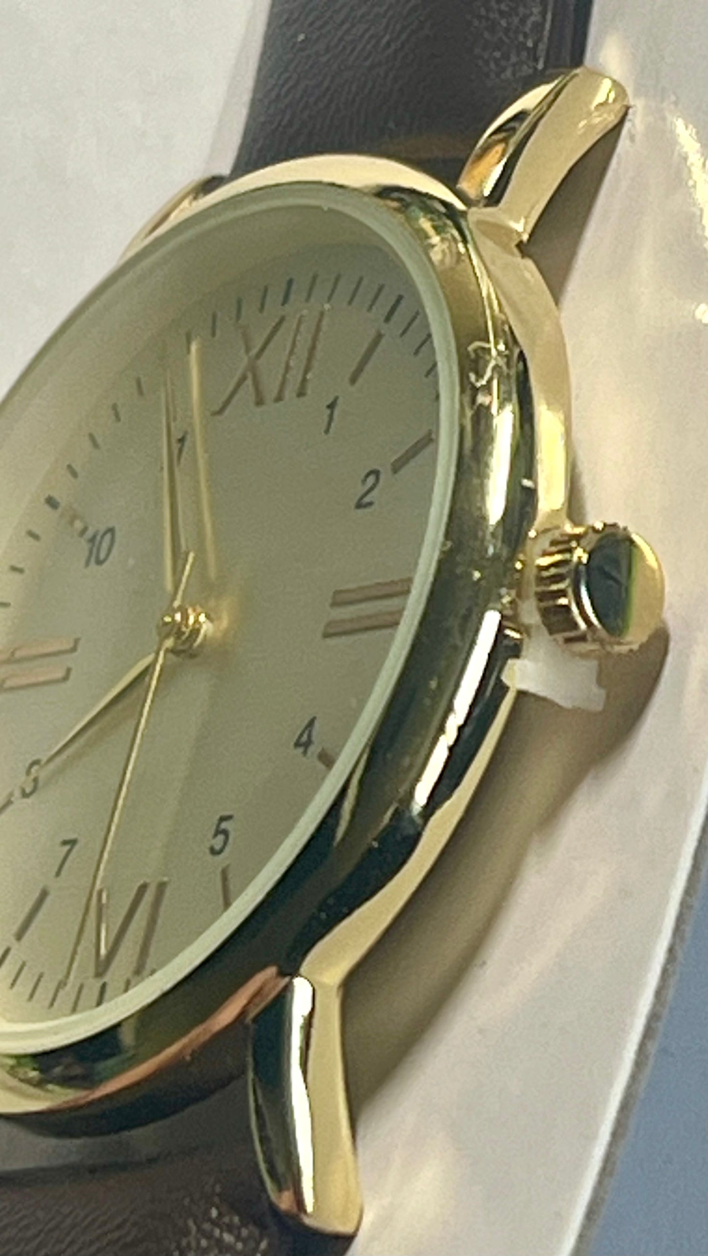New Fashion Watch with Plastic Band for DIYs and Crafts